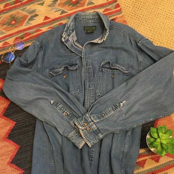 VINTAGE DENIM BUTTON UP - Picture 4 of 14